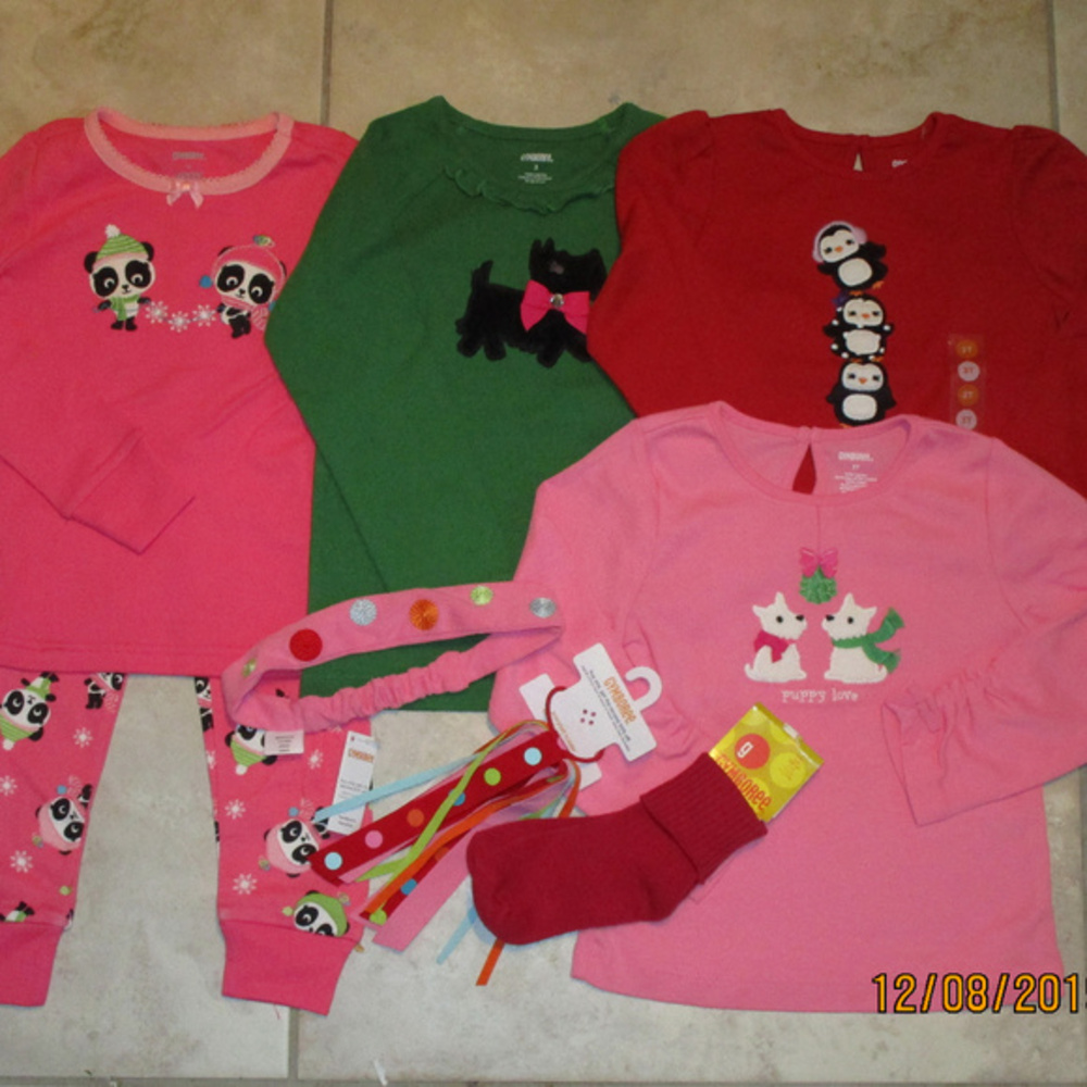 NWT Gymboree 7pc Holiday Lot Tops Pajamas Hair 3T
